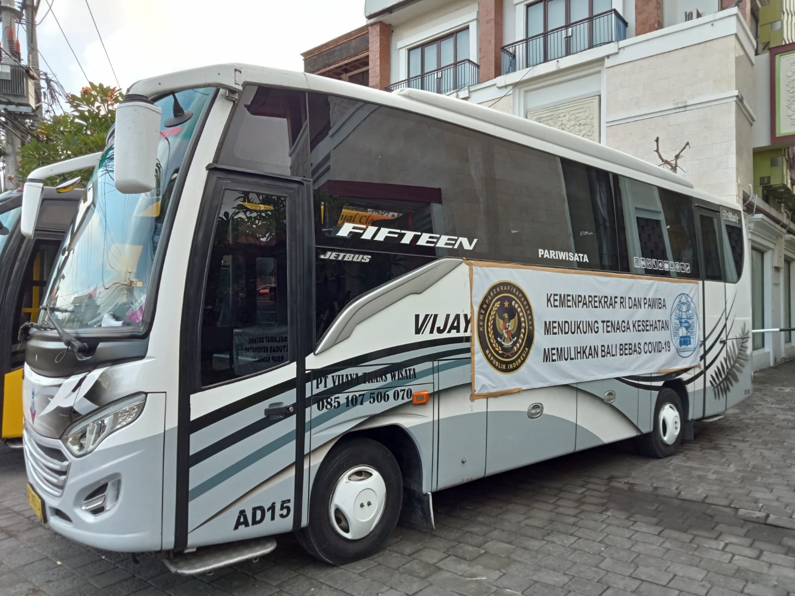 sewa bus di bali